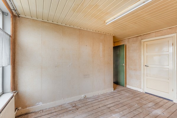 Foto - Te koop: Vrijstaand wonen aan het water, vol karakter en eindeloze mogelijkheden!